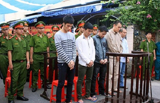 LS ngồi ngang hàng KSV mới tranh tụng bình đẳng